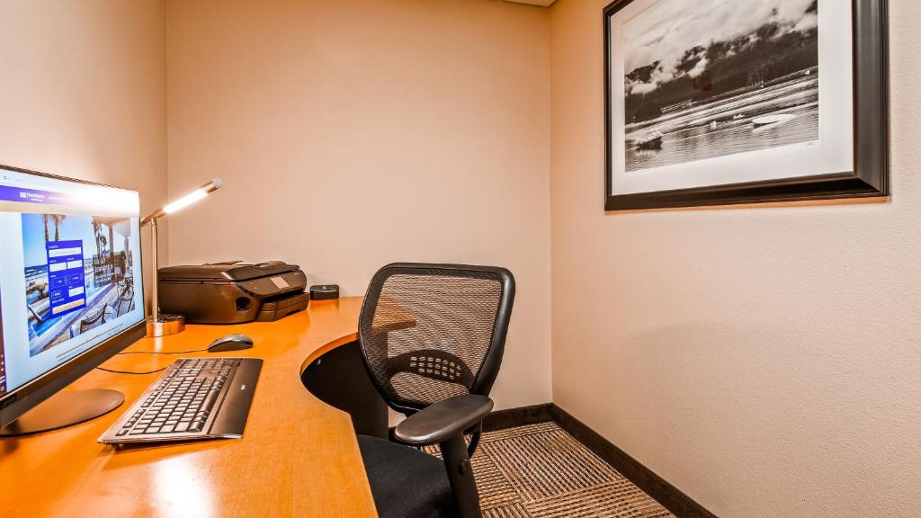 Room image 2